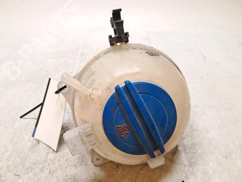 expansion-tank-audi-a1-sportback-8xa-8xf-2011-2012-2013-2014-2015-2016-2017-2018-2019-36108022 main image