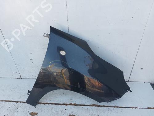 right-front-fenders-fiat-500l-351_-352_-2012-37088555 main image