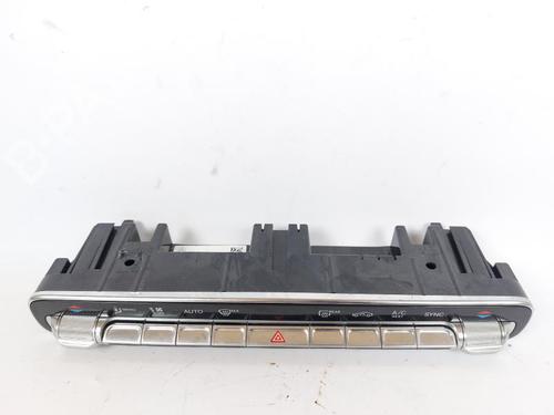 AC-Styringsenhed/Manøvreenhed MERCEDES-BENZ A-CLASS (W177) A 200 d (177.012) (150 hp) 17554353