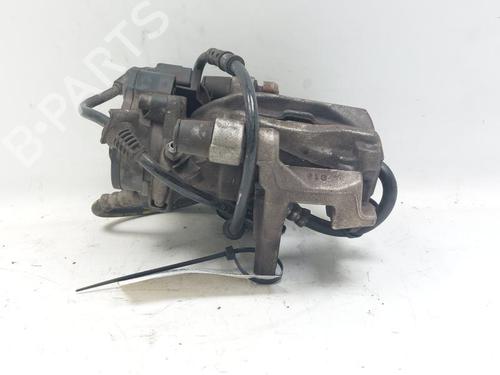 Left front brake caliper BMW X1 (F48) xDrive 25 e Plug-in-Hybrid | BP29523015M105 