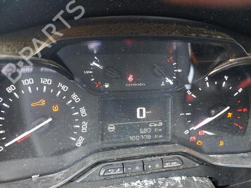 Parasol derecha CITROËN C3 III (SX) 1.5 BlueHDi 100 (SXYHYP, SXYHTU) | BP28721132I2