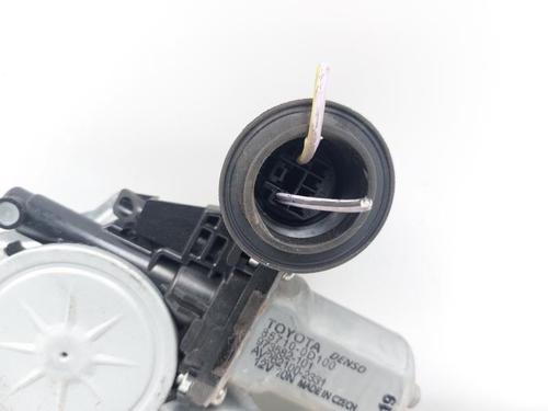 Left rear window motor TOYOTA YARIS (_P13_) 1.0 (KSP130_, KSP130) | BP29824191E23 