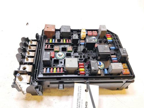 Used Fuse box Fuse box 34417801 34417801