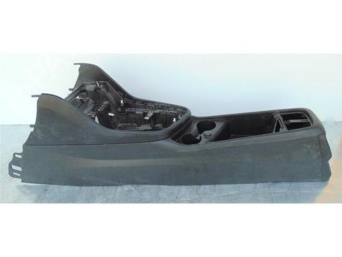 Used Armrest / Center console BMW 2 Gran Tourer (F46) 218 d (150 hp) 15141497