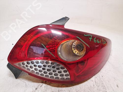 Højre baglygte Højre baglygte PEUGEOT 206+ (2L_, 2M_) 1.1 (60 hp) 36218296 36218296