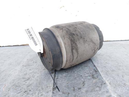 Used Right rear shock absorber LAND ROVER RANGE ROVER III (L322) 3.0 D 4x4 (177 hp) 15167183