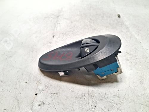 Left front window switch IVECO DAILY III Platform/Chassis 35 C 15 | BP39738907I27 - Image 4