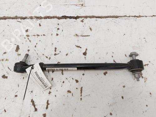 Used Right rear suspension arm Right rear suspension arm 17804309 17804309
