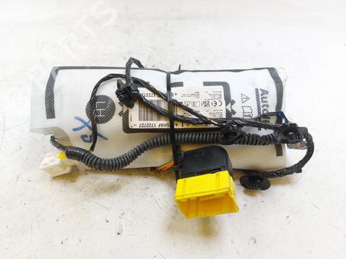 Used Left seat airbag CITROËN C3 III (SX) 1.5 BlueHDi 100 (SXYHYP, SXYHTU) (102 hp) 26048497