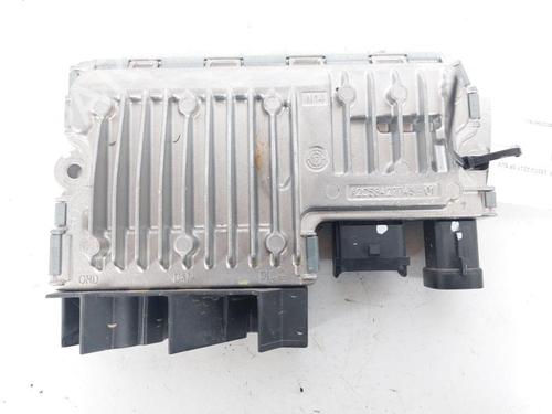 Start/Stop styreenhet PEUGEOT 5008 II (MC_, MJ_, MR_, M4_) 2.0 BlueHDi 150 (MJAHXW, MJAHXH, MJAHXN, MJAHXV, MJAHXG) (150 hp) 21681558