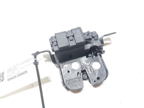 Bagklap lås BMW 1 (F21) 118 d xDrive (150 hp) 33194228