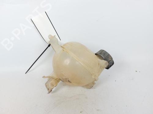 Used Expansion tank PEUGEOT 208 I (CA_, CC_) 1.2 VTI 82 (82 hp) 15162377