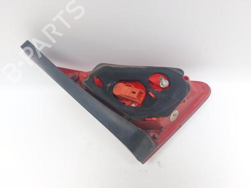 Right taillight PEUGEOT 3008 I MPV (0U_) 1.6 HDi | BP28721227C35 