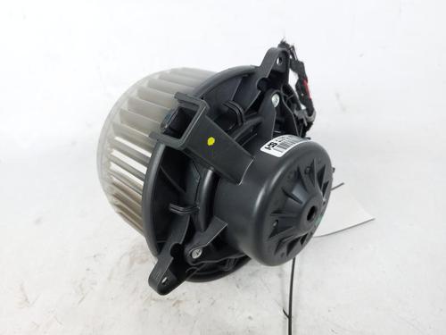 Heater blower motor OPEL MERIVA B MPV (S10) 1.3 CDTI (75) | BP15892576M62 