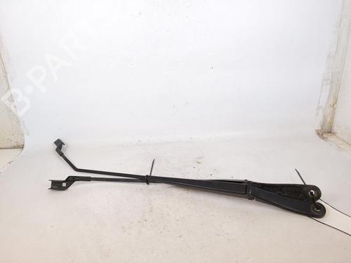 Used Front windshield wiper arm Front windshield wiper arm 18089510 18089510