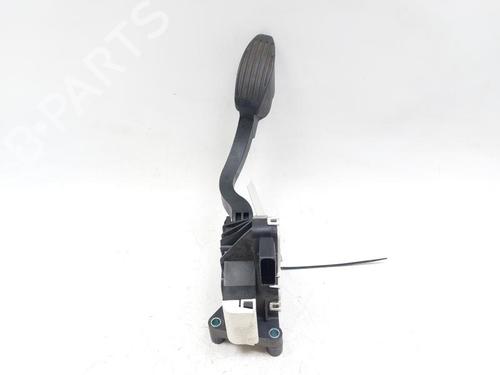 Used Pedal FIAT 500 (312_) 1.0 Mild Hybrid (312.AYD1B) (69 hp) 24540802