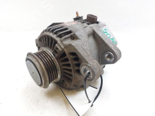 Used Alternator TOYOTA YARIS (_P1_) 1.4 D-4D (NLP10_, NLP10R) (75 hp) 28012528