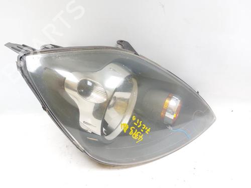 Used Right headlight FORD FIESTA V (JH_, JD_) 1.4 TDCi (68 hp) 27923599