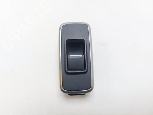 left-front-window-switch-jaguar-f-pace-x761-2015-26516477 main image