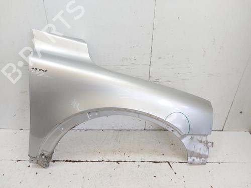 Used Right front fenders VOLVO XC90 I (275) D5 AWD (163 hp) 25215290