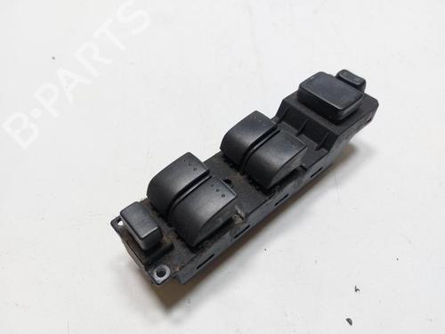 Used Left front window switch Left front window switch MAZDA 5 (CR) 2.0 CD (CR19) (110 hp) 33197173 33197173