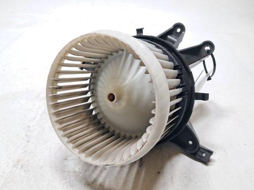 Used Heater blower motor Heater blower motor FIAT 500L (351_, 352_) 1.3 D Multijet (199LXY1A, 199LXY11) (84 hp) 33613514 33613514