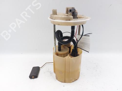 Used Fuel pump FIAT STILO (192_) 1.4 16V (192AXH1B, 192BXH1B) (95 hp) 29880137