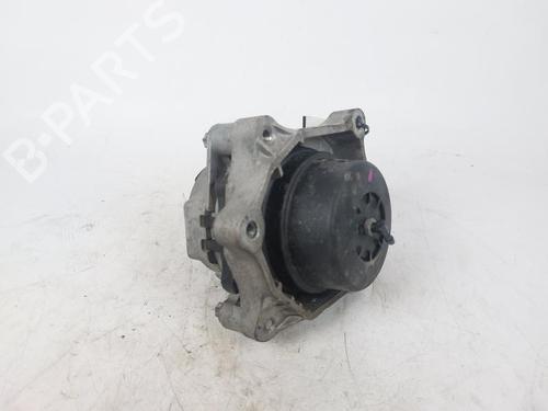 Used Engine mount BMW 1 (F20) 116 d (116 hp) 17205767