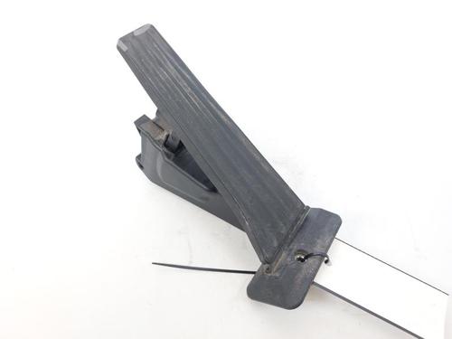 Used Pedal BMW 1 (F20) 118 d (143 hp) 17205284