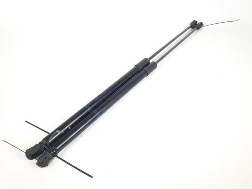 Used Tailgate lift support FIAT 500L (351_, 352_) 1.3 D Multijet (199LXY1A, 199LXY11) (84 hp) 15155482