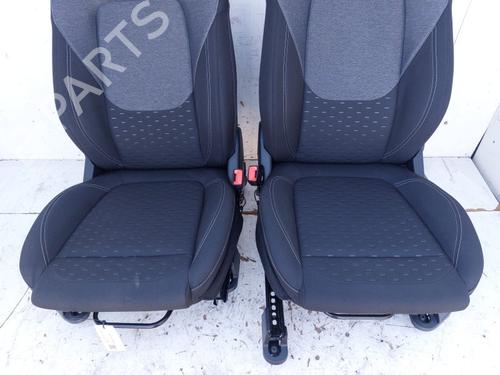 Sæde sæt FORD PUMA (J2K, CF7) 1.0 EcoBoost mHEV | BP37293844C78 - Image 3