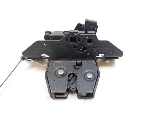 Used Tailgate lock OPEL ASTRA J (P10) 1.7 CDTI (68) (125 hp) 28312226