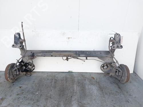 Used Rear axle HYUNDAI GETZ (TB) 1.1 (67 hp) 21123542