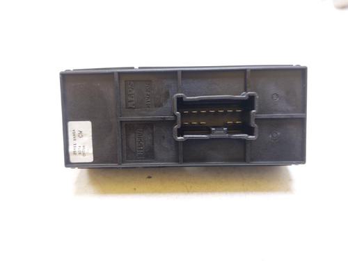 Right front window switch NISSAN JUKE (F15) 1.5 dCi | BP29390669I26 