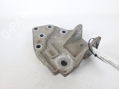 Used Engine mount Engine mount LAND ROVER RANGE ROVER EVOQUE (L538) 2.2 D 4x4 (190 hp) 20502198 20502198