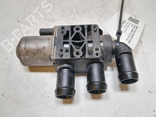 Used Electronic sensor BMW X2 (F39) xDrive 25 e Plug-in-Hybrid (220 hp) 33168066