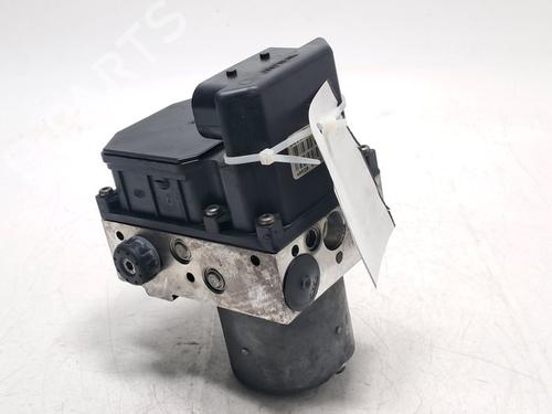 Used ABS pump ABS pump VW PASSAT B5.5 (3B3) 1.9 TDI (130 hp) 39738703 39738703
