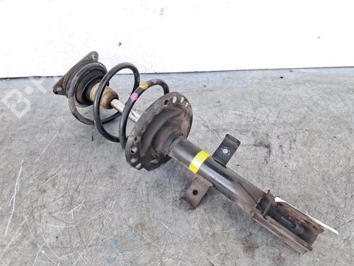 Used Left front shock absorber Left front shock absorber RENAULT CAPTUR I (J5_, H5_) 1.2 TCe 120 (120 hp) 40288315 40288315