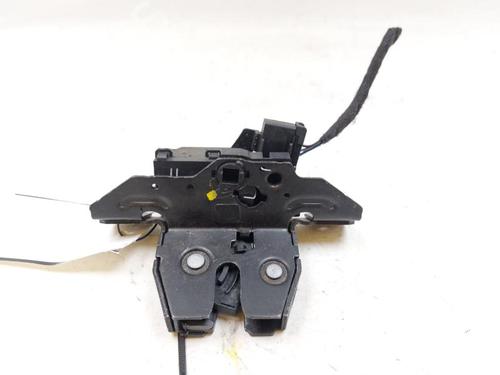 Used Tailgate lock OPEL KARL (C16) 1.0 (73 hp) 27995725