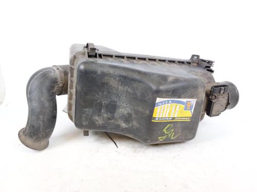 Used Air filter box TOYOTA RAV 4 II (_A2_) 2.0 D 4WD (CLA20_, CLA21_, CLA20R, CLA21R) (116 hp) 15158339