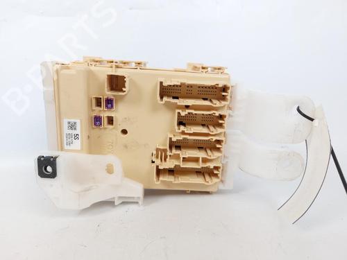 fuse-box-toyota-auris-_e18_-2012-2013-2014-2015-2016-2017-2018-2019-23880335 main image