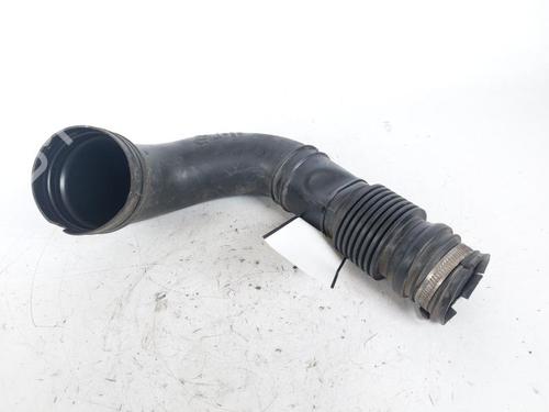 Used Air filter box Air filter box FIAT DOBLO Cargo (263_) 1.3 D Multijet (263WXU1A, 263ZXU1A, 263WYB1A, 263ZYB1A) (95 hp) 22896389 22896389