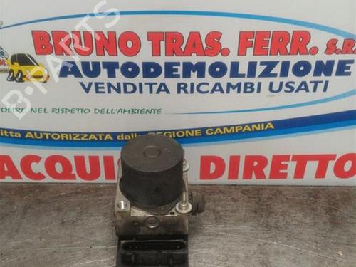 Used ABS pump FIAT PANDA (169_) 1.1 (169.AXA1A) (54 hp) 15141367