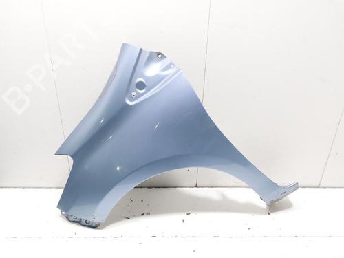 Used Left front fenders TOYOTA YARIS (_P13_) 1.0 (KSP130_, KSP130) (69 hp) 17204437