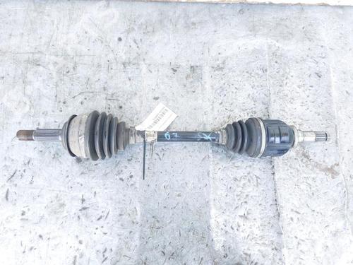 Used Left front driveshaft TOYOTA YARIS (_P13_) 1.5 Hybrid (NHP130_, NHP130) (101 hp) 27443046