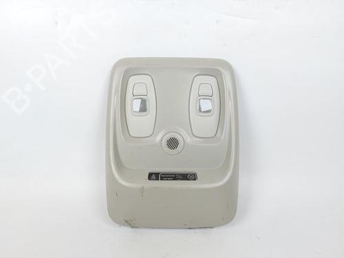 Used Interior roof light Interior roof light RENAULT CAPTUR I (J5_, H5_) 0.9 TCe 90 (90 hp) 17205046 17205046