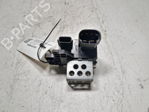 Køleventilator elektrisk RENAULT CAPTUR I (J5_, H5_) 1.5 dCi 90 (J5N4, J5M5, J5MW, J5M6, J5AL, J5AJ) (90 hp) 31011135