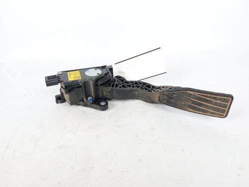 pedal-suzuki-celerio-lf-10-avk310-4940076m41000-2014-15164113 main image