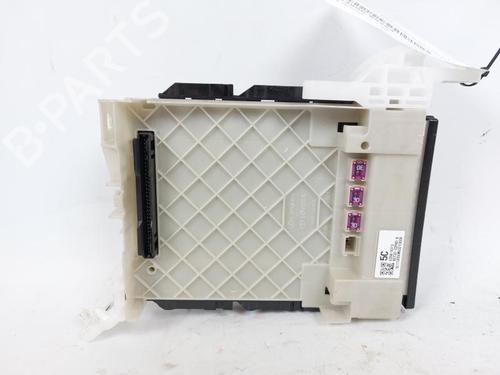 Used Fuse box Fuse box 15357674 15357674