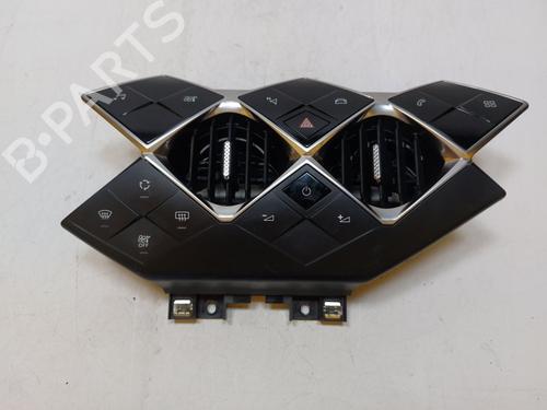 Used Climate control Climate control DS DS 3 / DS 3 CROSSBACK (UR_, UC_, UJ_) 1.5 BlueHDi 100 (UCYHYJ) (102 hp) 36694283 36694283